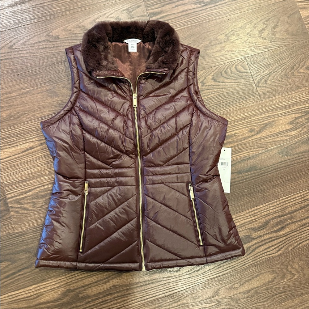 NWT Calvin Klein Puffer Vest With Faux Fur Collar